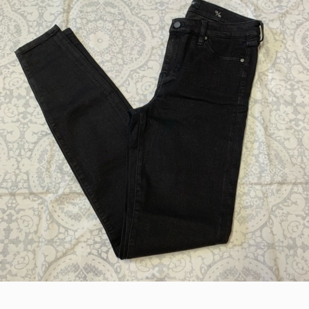 Liverpool Skinny Ankle Black Denim Jeans
